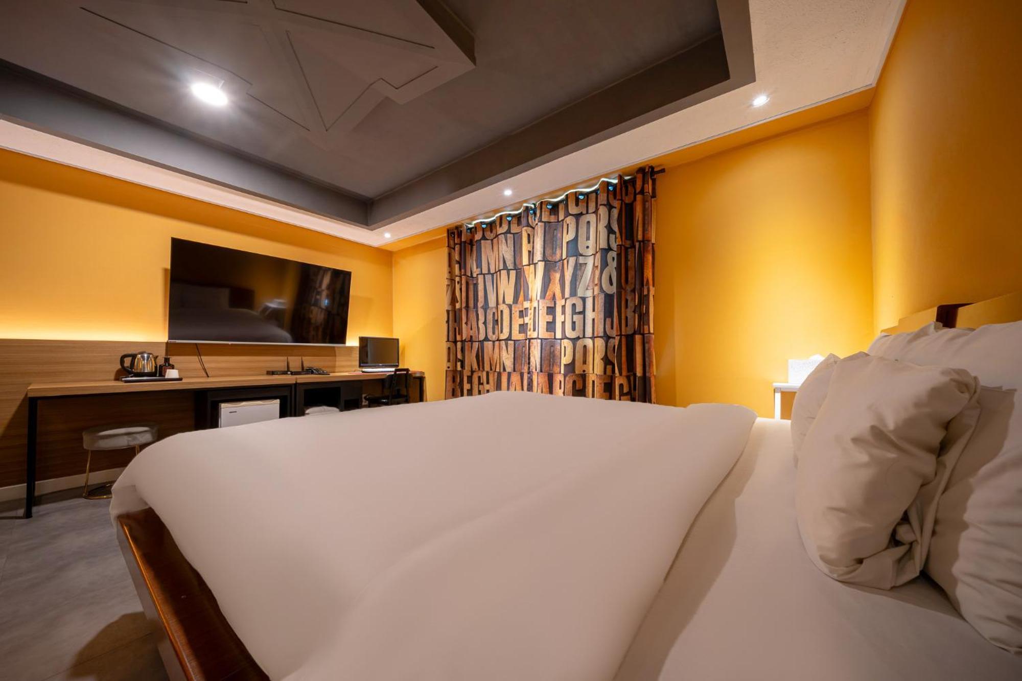 มกโพ นิว เอเวอร์กรีน โฮเทล Motel ภายนอก รูปภาพ