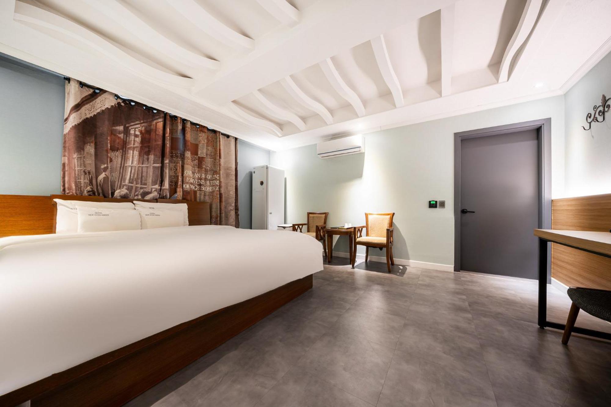 มกโพ นิว เอเวอร์กรีน โฮเทล Motel ภายนอก รูปภาพ