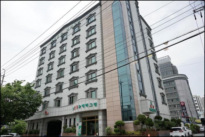 มกโพ นิว เอเวอร์กรีน โฮเทล Motel ภายนอก รูปภาพ