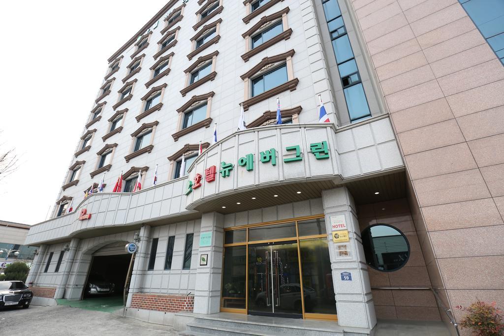 มกโพ นิว เอเวอร์กรีน โฮเทล Motel ภายนอก รูปภาพ