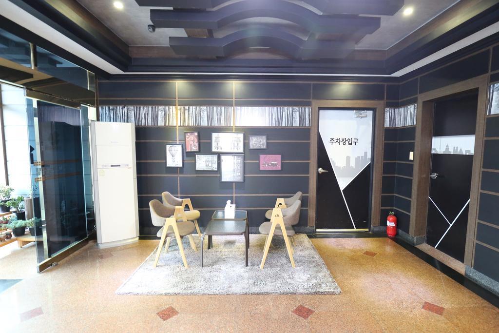 มกโพ นิว เอเวอร์กรีน โฮเทล Motel ภายนอก รูปภาพ